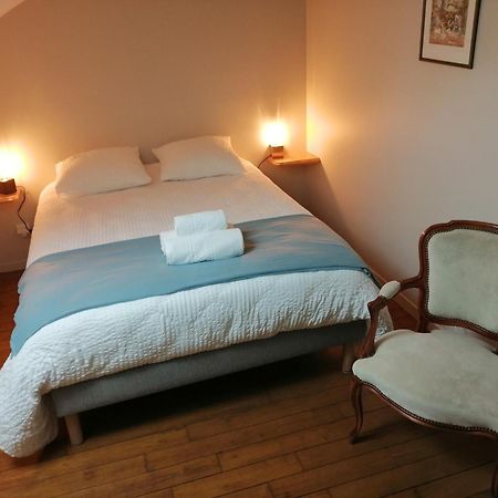 Gite Les Mareillauds - Piscine Salon Екстер'єр фото